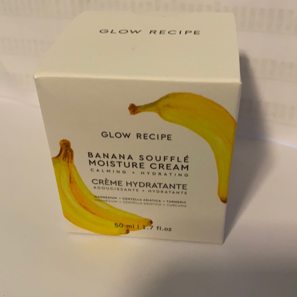 Glow recipe banana soufflé face cream